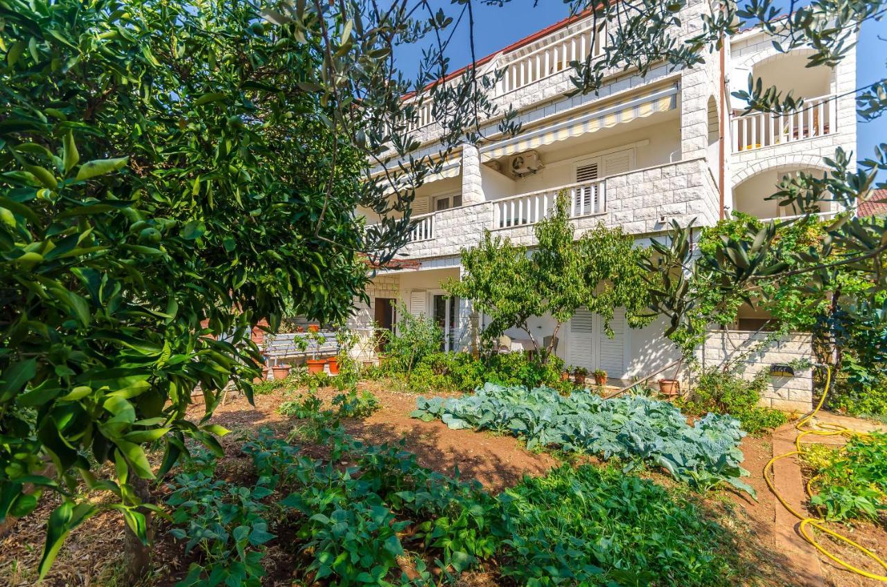 Apartments Tily Trogir Zewnętrze zdjęcie